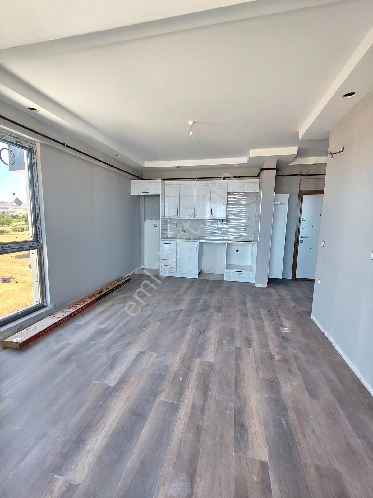 Remax Beycan Dan Atakum B.oyumcada Sıfır Satılık 1+1 Daire - Görsel 17