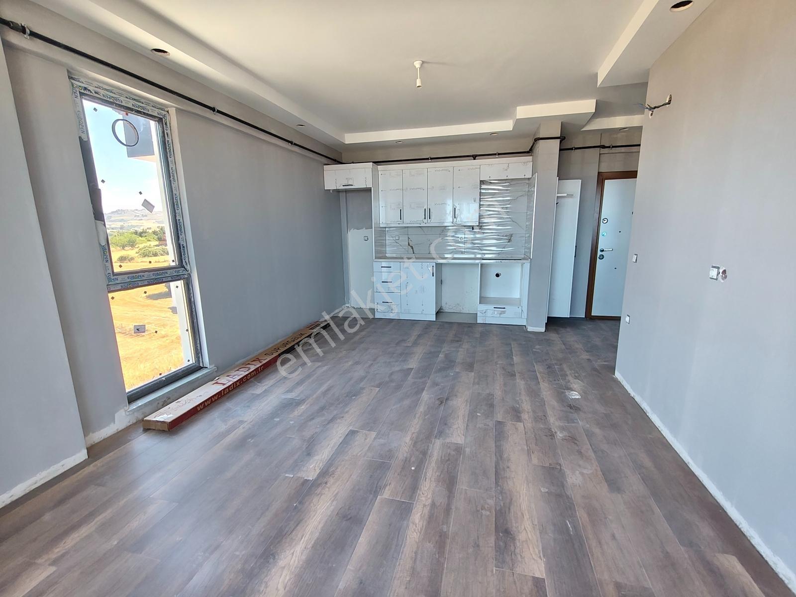 Remax Beycan Dan Atakum B.oyumcada Sıfır Satılık 1+1 Daire - Görsel 8