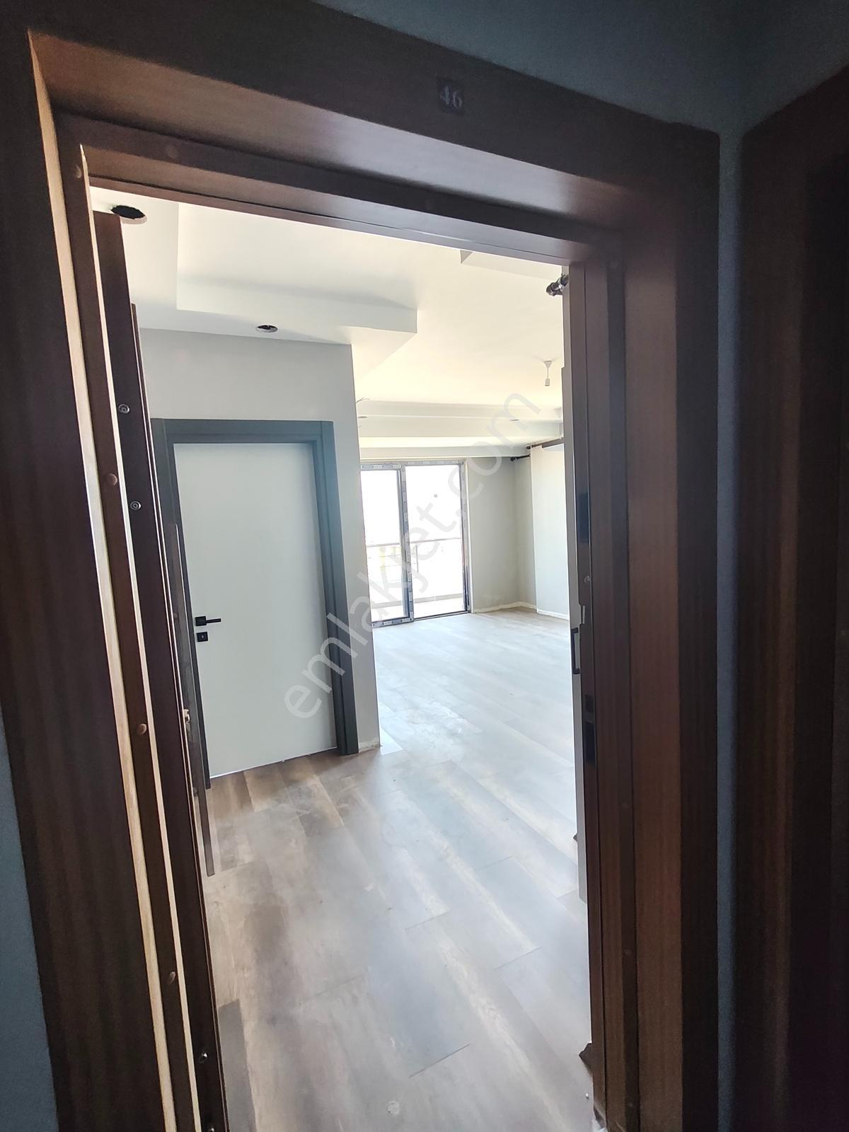 Remax Beycan Dan Atakum B.oyumcada Sıfır Satılık 1+1 Daire - Görsel 13