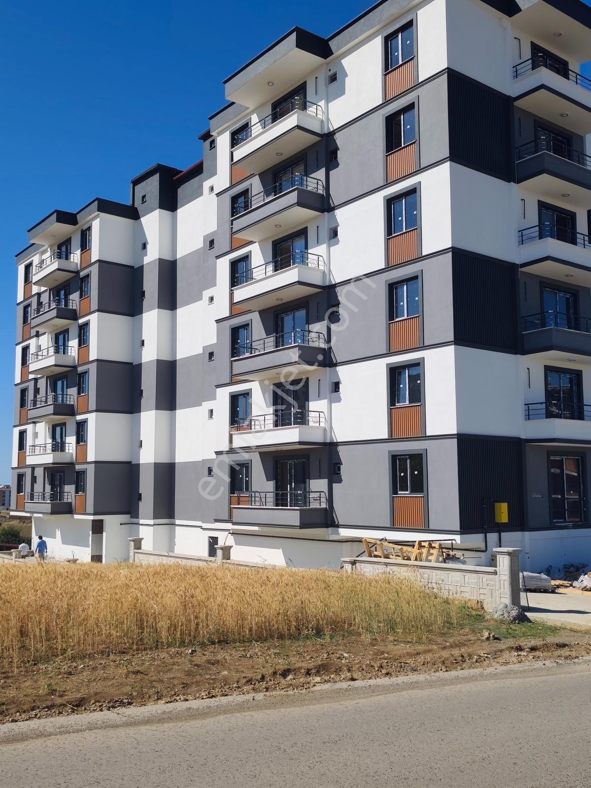 Remax Beycan Dan Atakum B.oyumcada Sıfır Satılık 1+1 Daire - Görsel 9