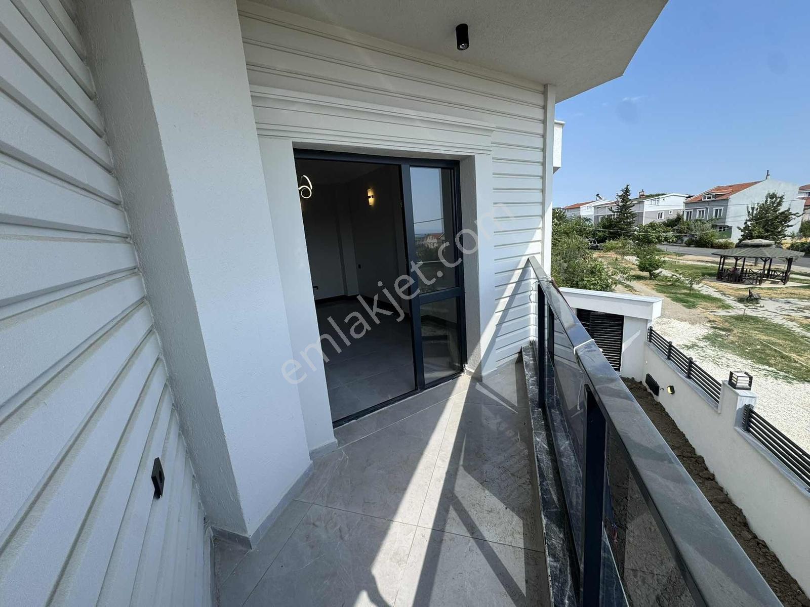 Yeniçiftlikte 2026 Sıfır 3+1 Villa | 328 M² | Kredi Uygun - Görsel 19