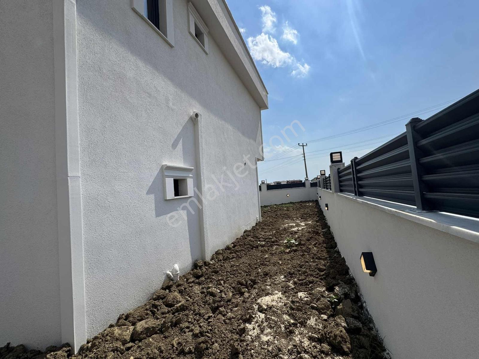 Yeniçiftlikte 2026 Sıfır 3+1 Villa | 328 M² | Kredi Uygun - Görsel 37