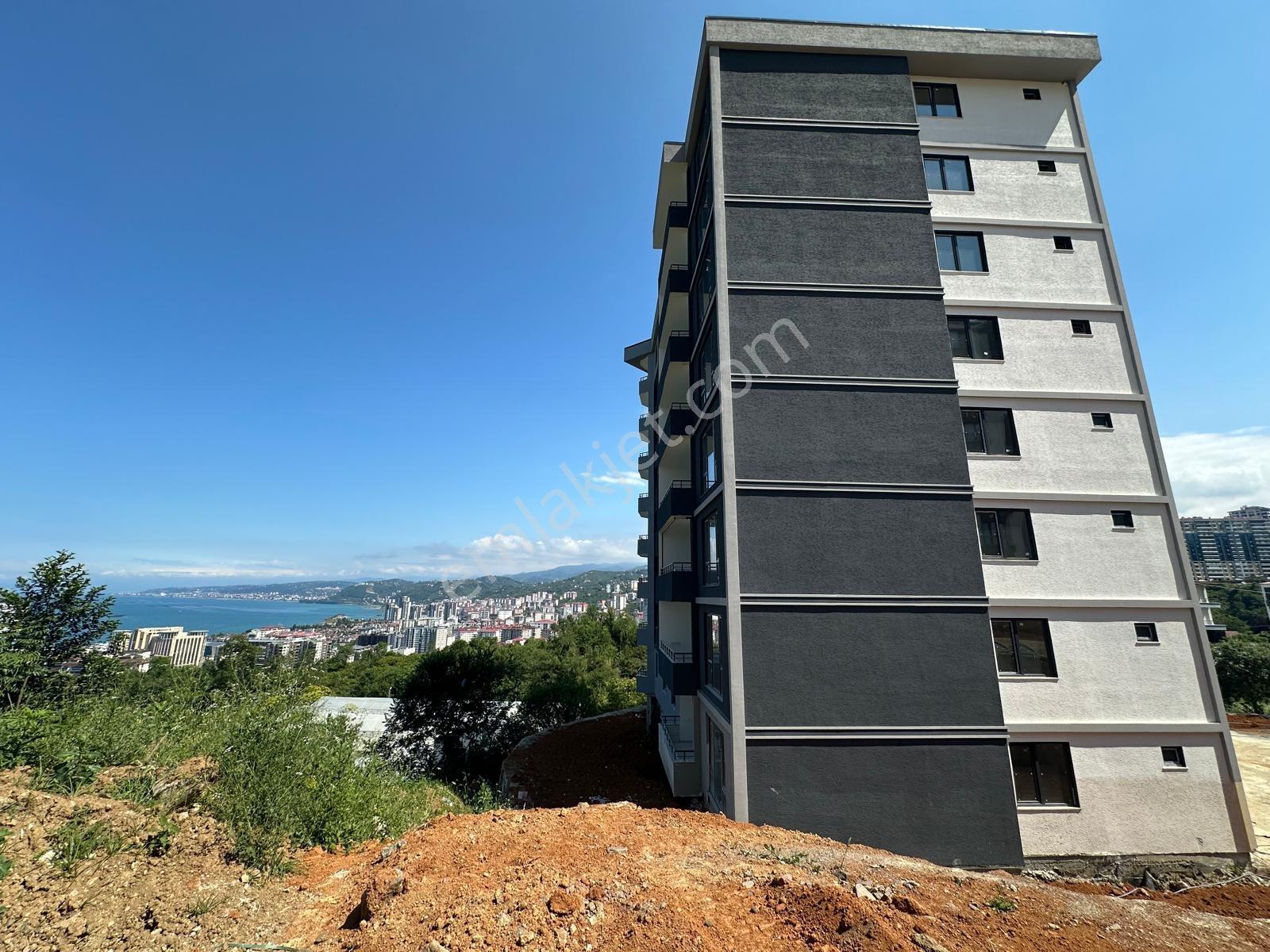 Satılık Deniz Manzaralı Giriş Kat Daire