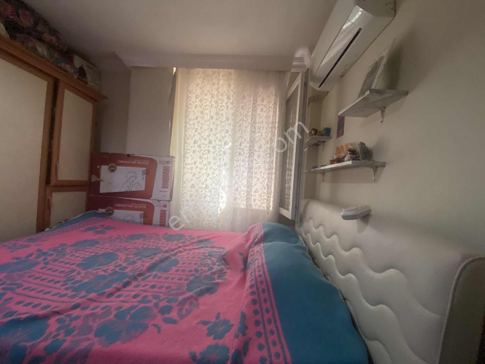 Bornova Kızılay Mahallesinde İki Katlı Satılık Bina. - Görsel 21
