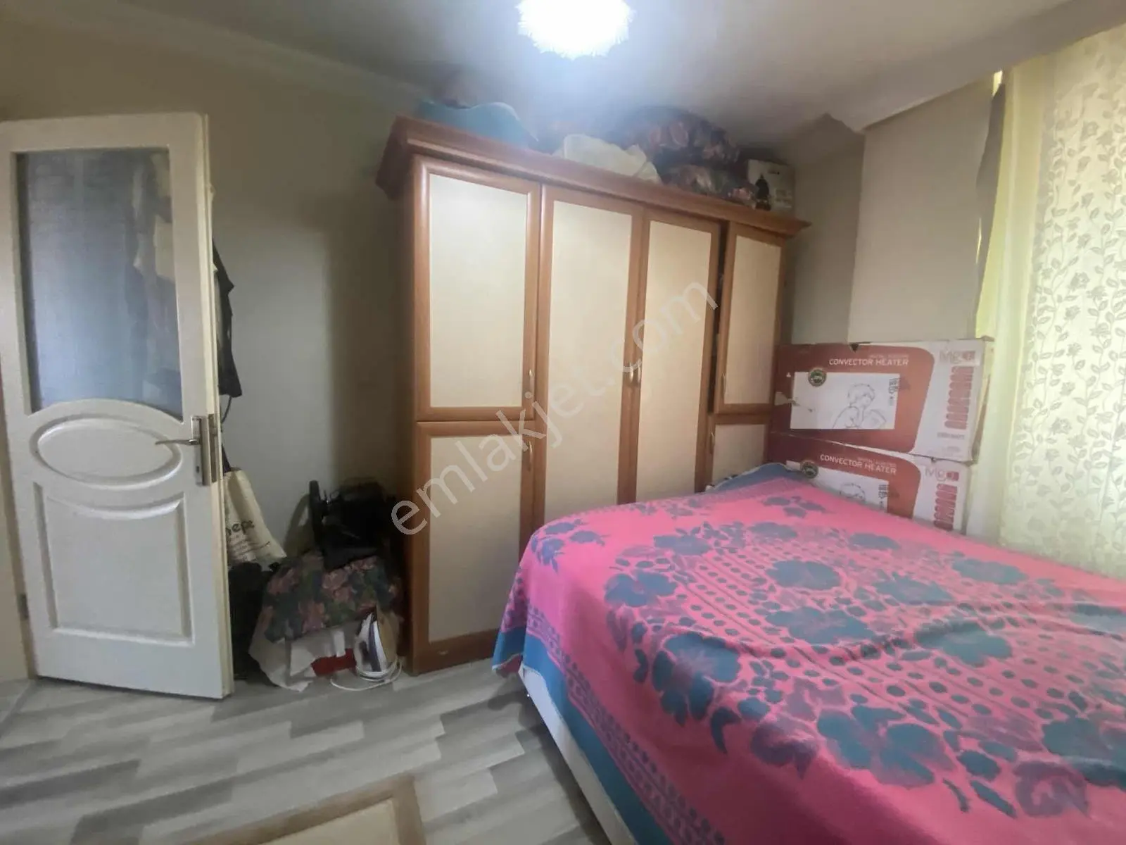 Bornova Kızılay Mahallesinde İki Katlı Satılık Bina. - Görsel 2