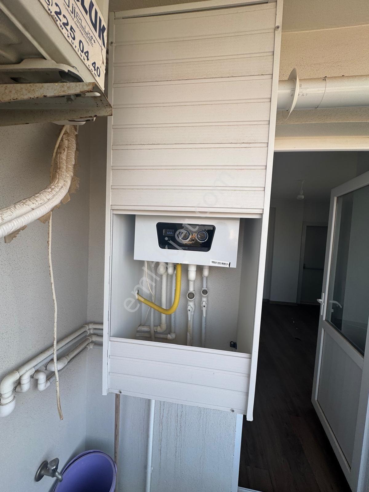 Çınarlıda Az Katlı 3+1 Açık Mutfak Doğalgazlı Migrosa Yakın Cadde Üzeri Kiralık Dubleks - Görsel 9
