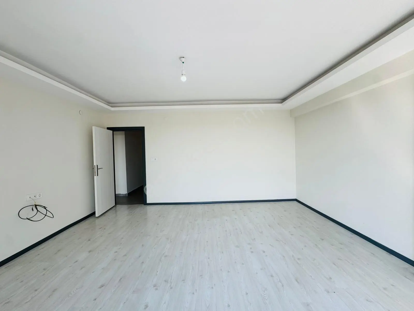 Merpa'dan Kapaklı / Site İçerisinde/ Kiralık/ Öncephe 2+1 - Görsel 5