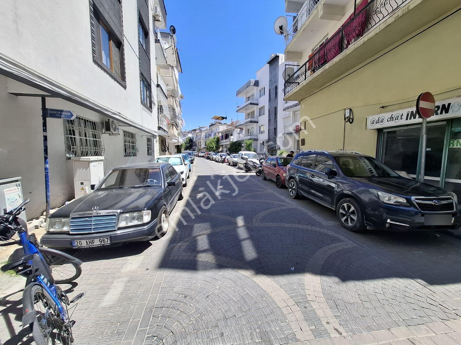 Türkmen Mahallesinde Satılık Merkezi Konumda Dükkan - Görsel 6