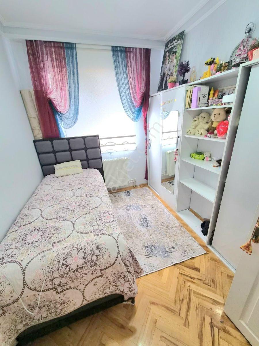 Karapürçek'te Caddeye Yakın | 3+1 | 120 M² |3. Kat Satılık Daire - Görsel 7