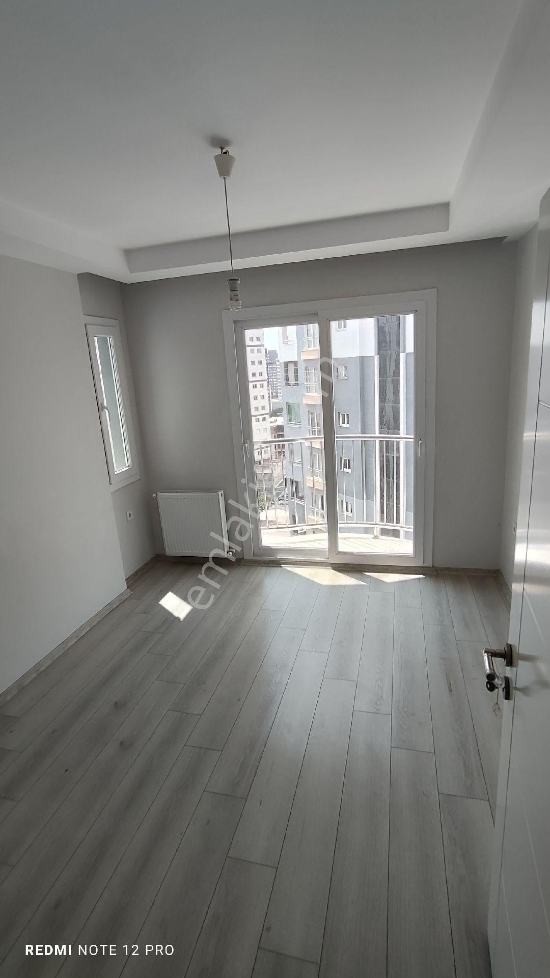 Çukurova Fırın Hemen Arkası 3+1 Açik Mutfak Doğalgazlı Havuzlu Sitede Kiralık - Görsel 10