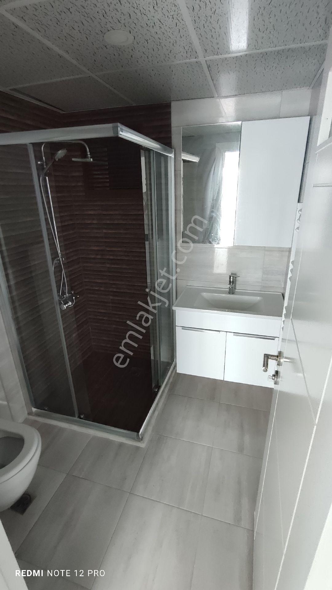 Çukurova Fırın Hemen Arkası 3+1 Açik Mutfak Doğalgazlı Havuzlu Sitede Kiralık - Görsel 8