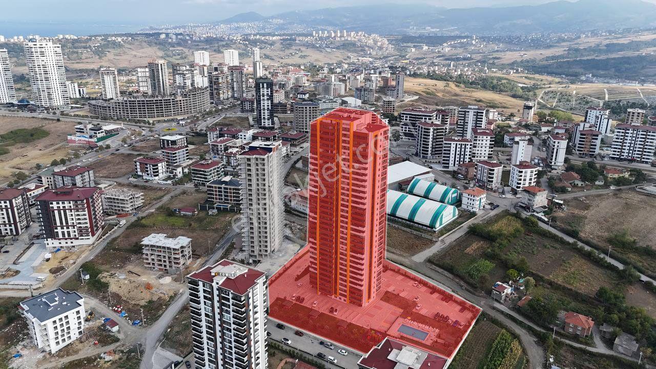 Balaç’ta Havuzlu Site Full Manzaralı 4+1 Satılık Daire