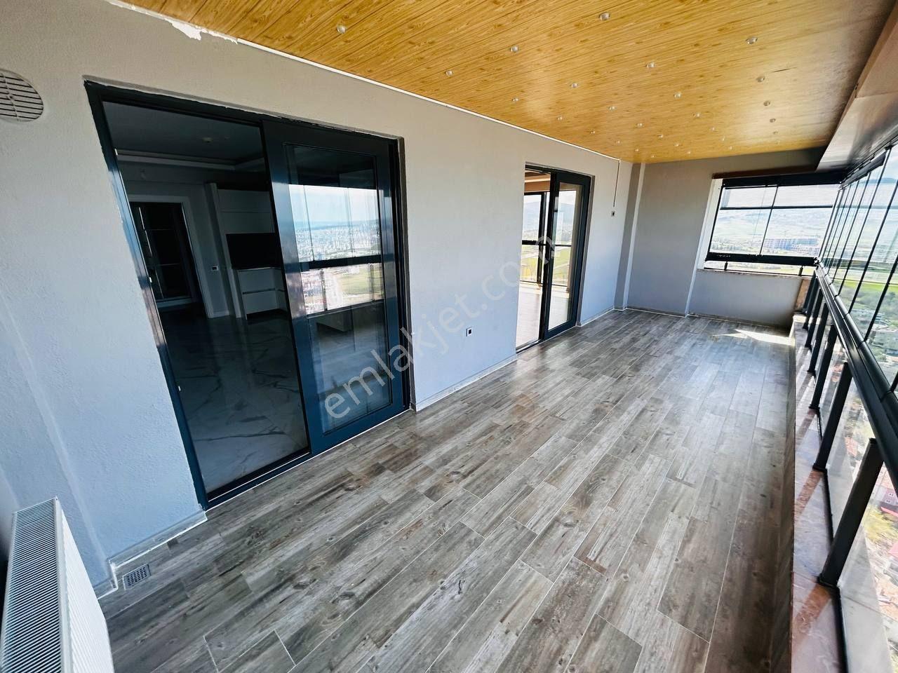 Balaç’ta Havuzlu Site Full Manzaralı 4+1 Satılık Daire - Görsel 13