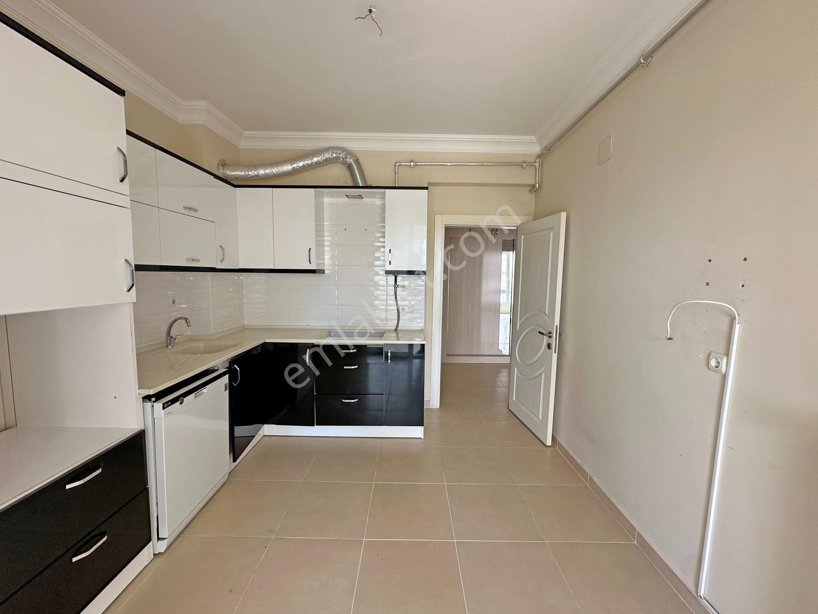 Atakum Çobanlı Mahallesi Korupark Sitesinde Satılık 3+1 Daire - Görsel 10