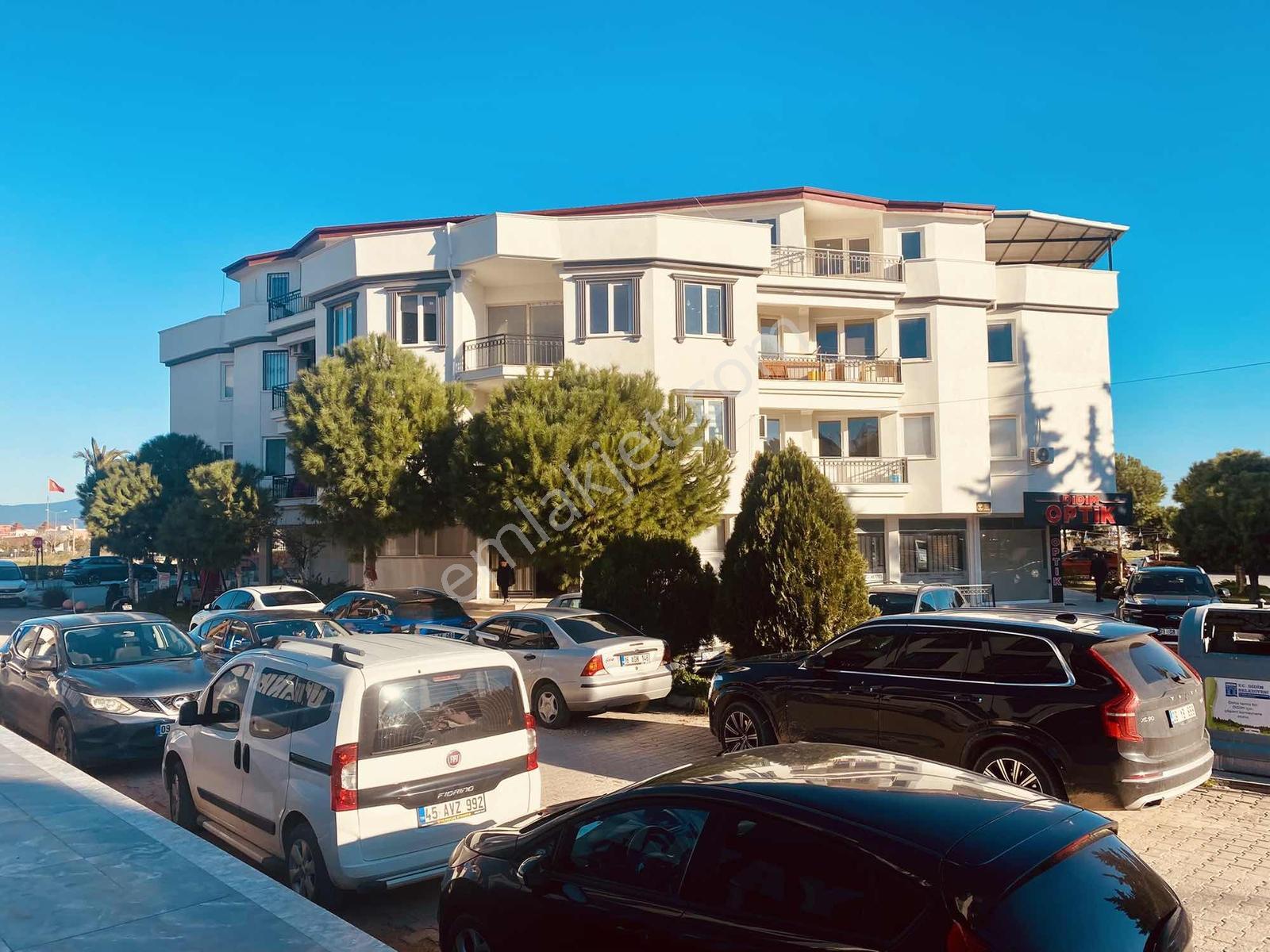 Didim Altıgen İş Merkezinde Prestijli Kiralık Ofis / İş Yeri - Görsel 10