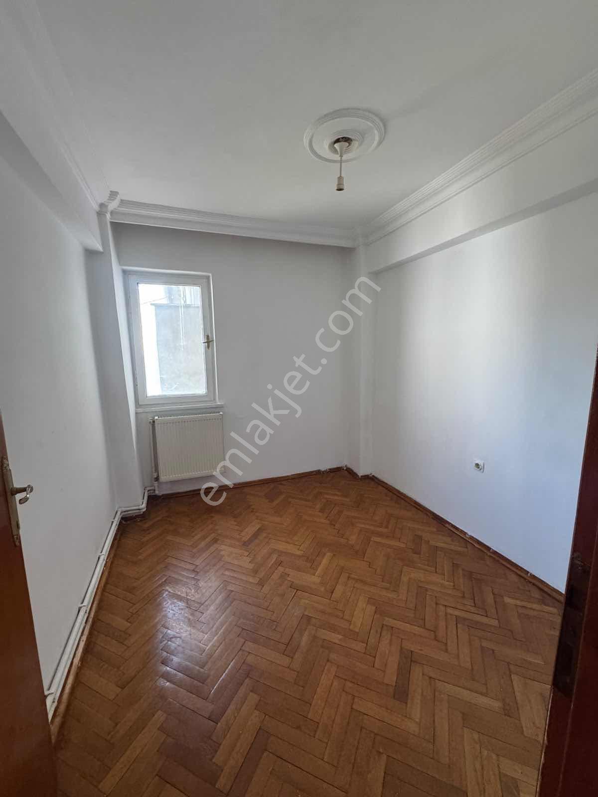 Alanyurt Yunusemre Mahallesinde Kiralık Daire - Görsel 33