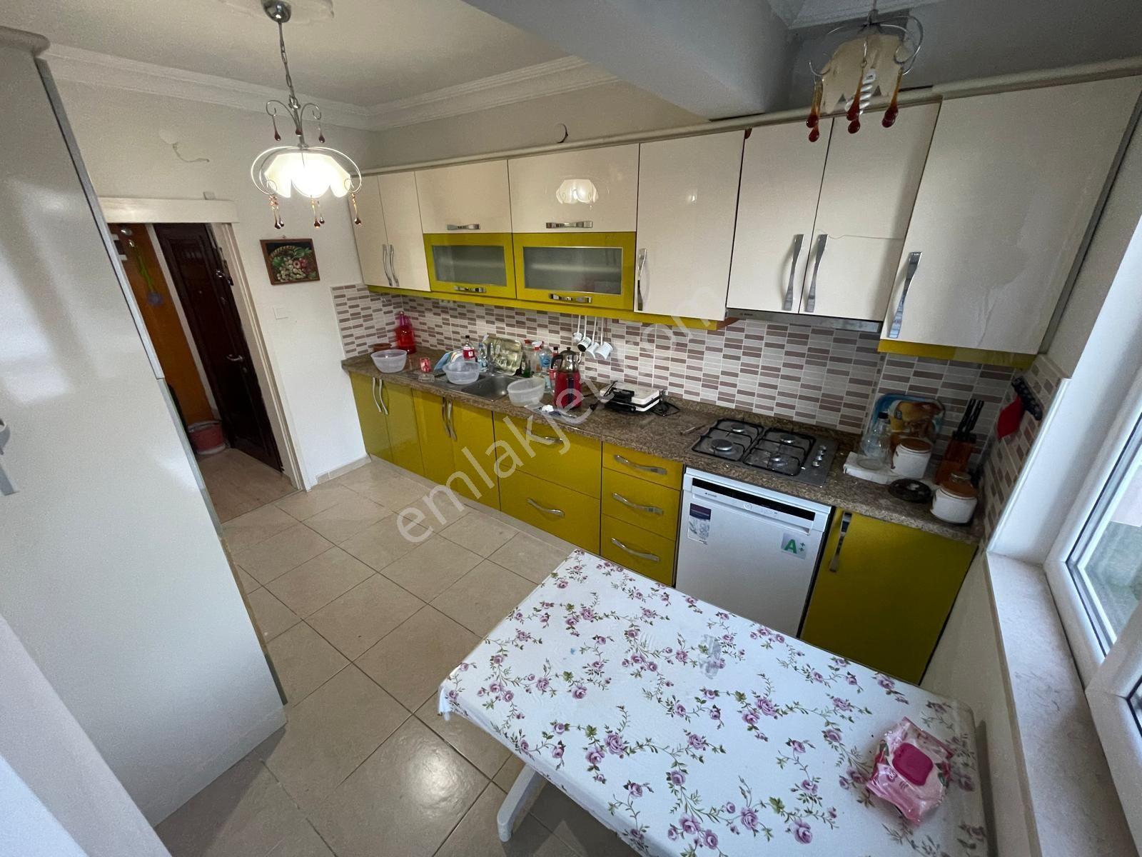 Altınoluk'ta Deniz Manzaralı Eşyalı Satılık Dubleks Daire - Görsel 9
