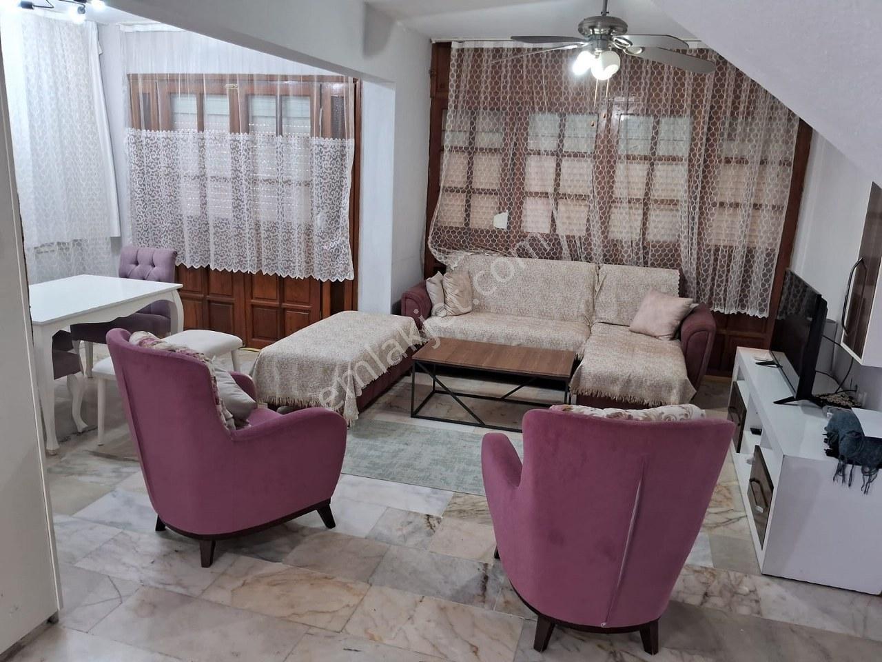 İzmir Çeşme Ildırı Geniş Bahçeli Köşe Konumlu Dubleks Villa - Görsel 6