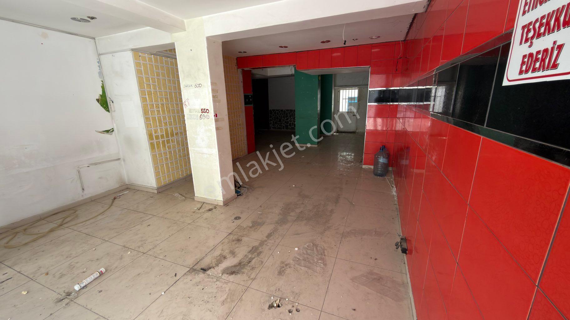 Utku Mah.çarşı İçinde Merkez Lokasyonda 90m2 Batarlı Dükkan - Görsel 4