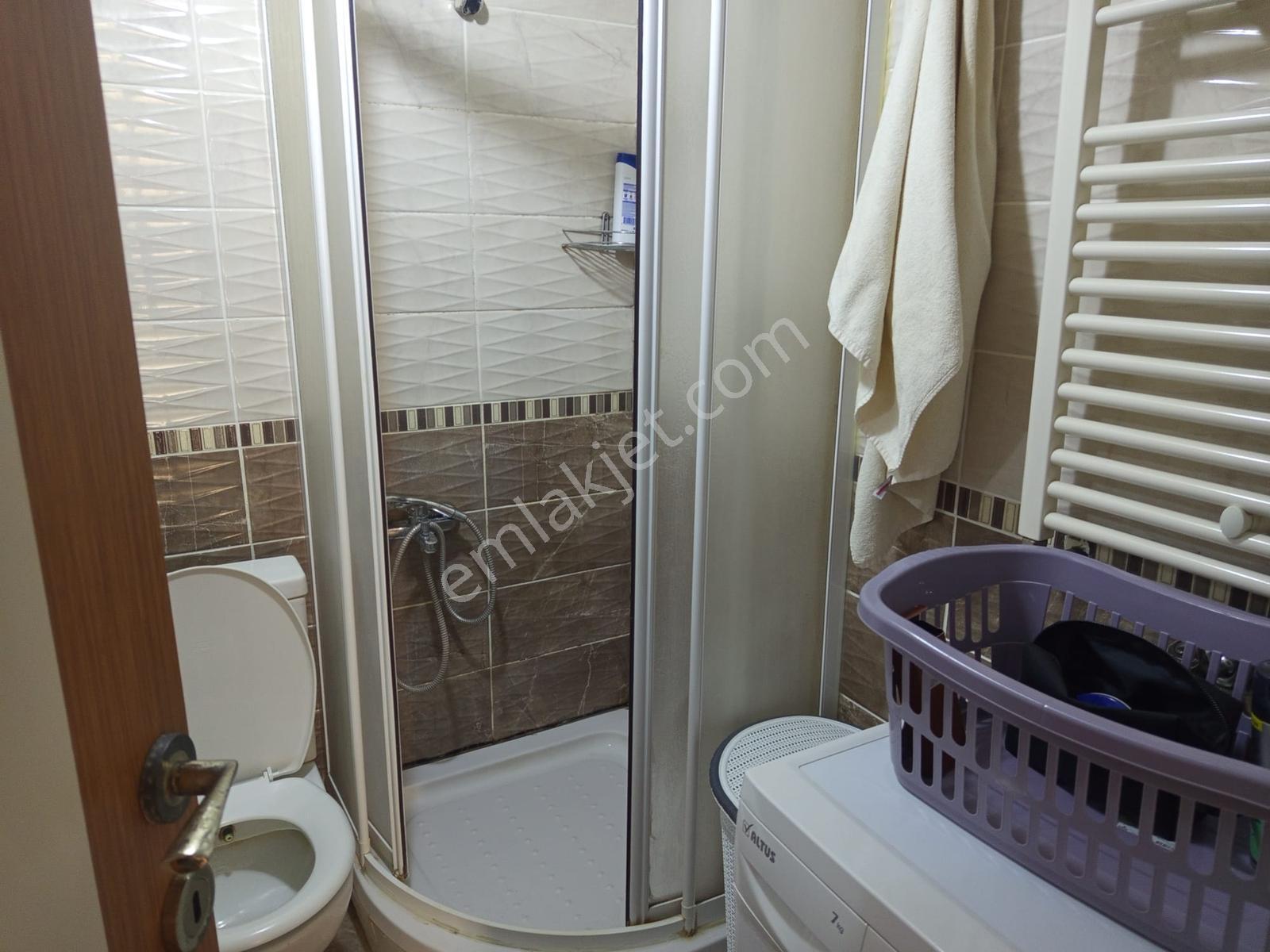 Kapalı Salı Pazarı Yakını Eşyalı Kiralık 1+1 Daire - Görsel 4