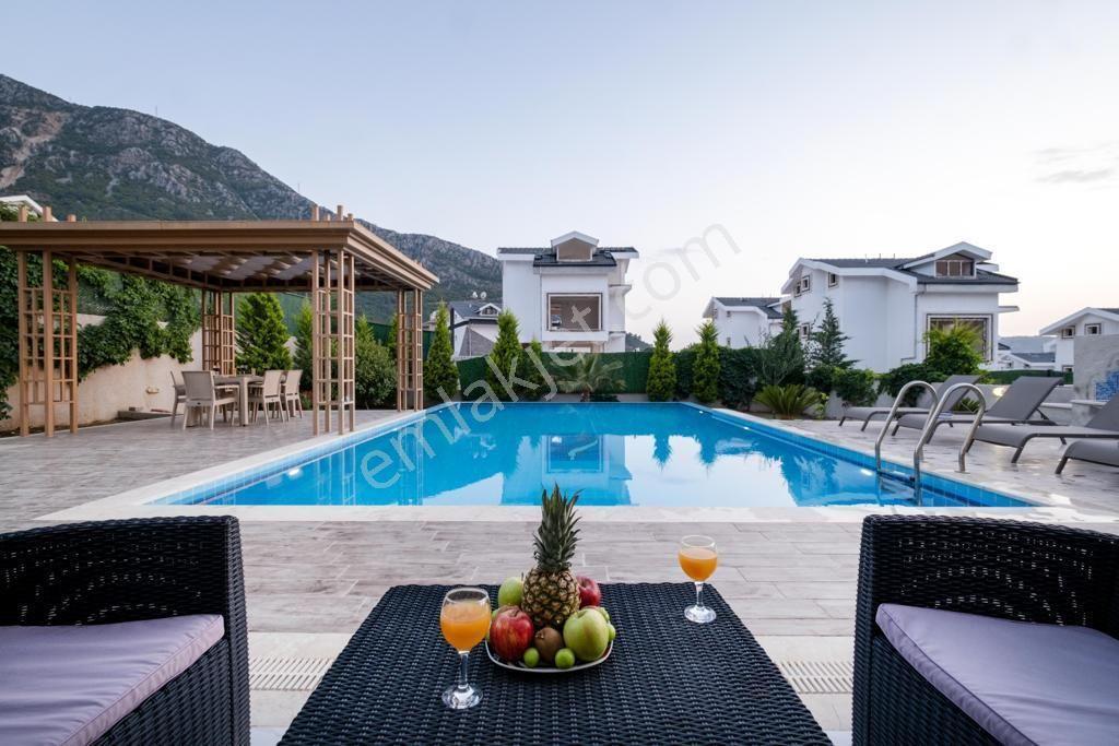 Luxury Villamdan Ölüdeniz'de 4+1 Lüks Villa - Görsel 9