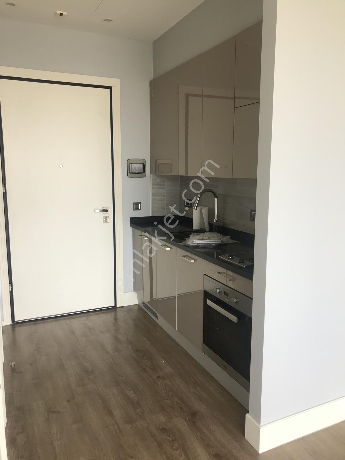Ataşehir Metropol İstanbul Kiralık Stüdyo Ofis - Görsel 13