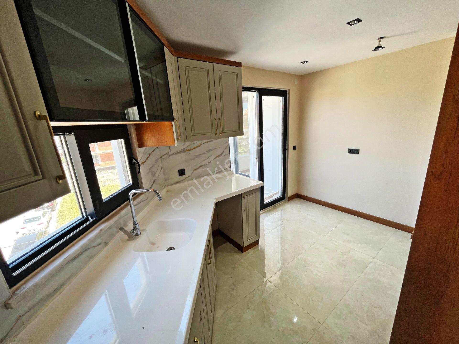Aktif'ten Akçay'da Satılık Denize 300mt Ön Cephe Arakat Lüx 2+1 Daire - Görsel 14