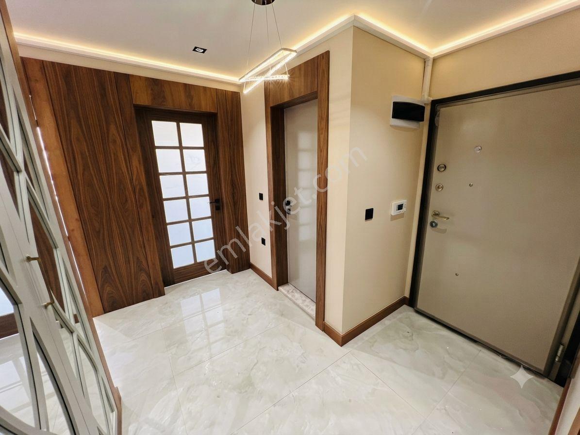 Aktif'ten Akçay'da Satılık Denize 300mt Ön Cephe Arakat Lüx 2+1 Daire - Görsel 8