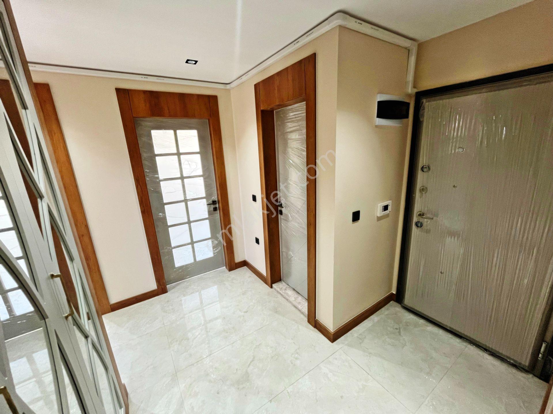 Aktif'ten Akçay'da Satılık Denize 300mt Ön Cephe Arakat Lüx 2+1 Daire - Görsel 29