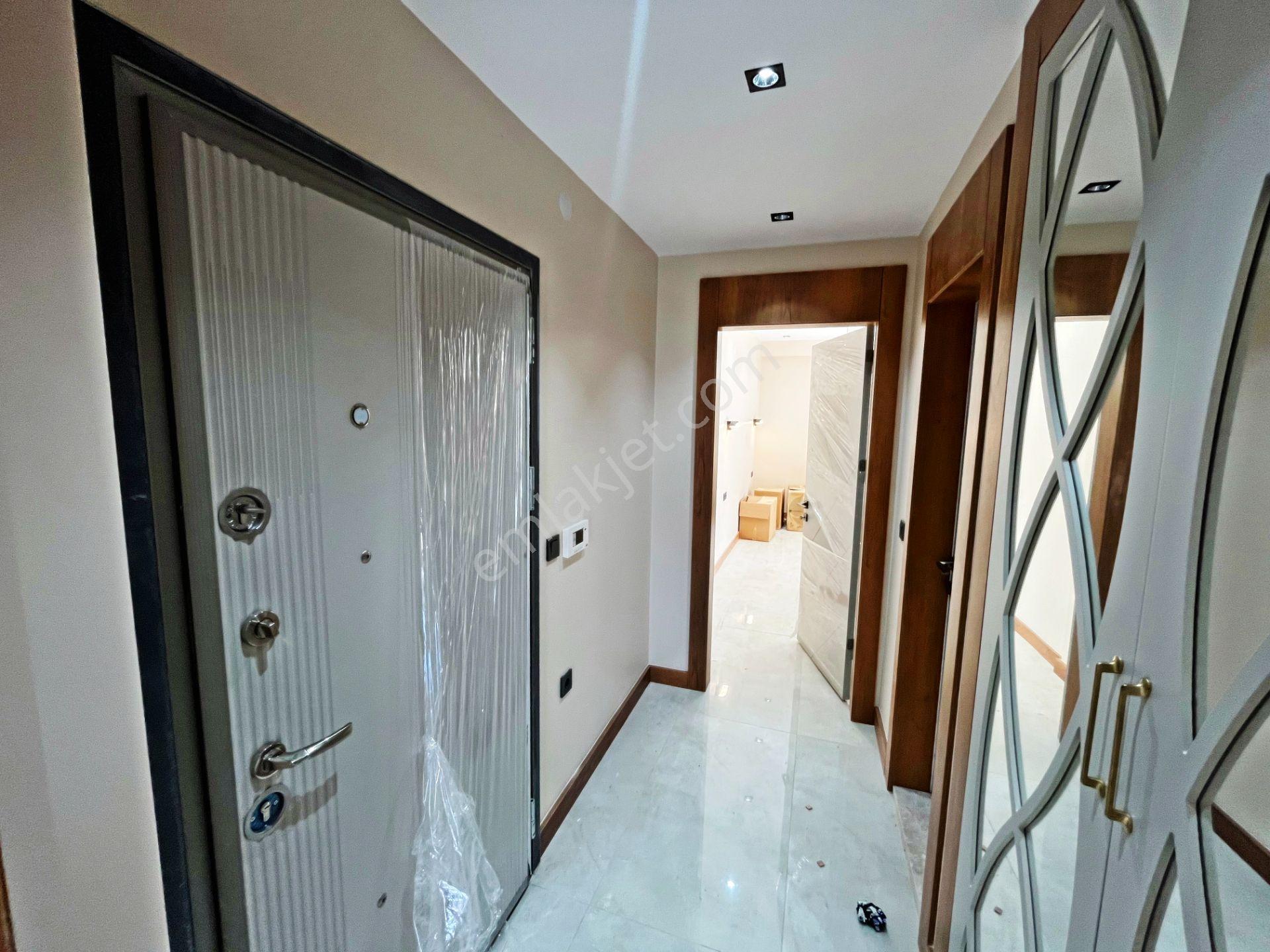 Aktif'ten Akçay'da Satılık Denize 300mt Ön Cephe Arakat Lüx 2+1 Daire - Görsel 35