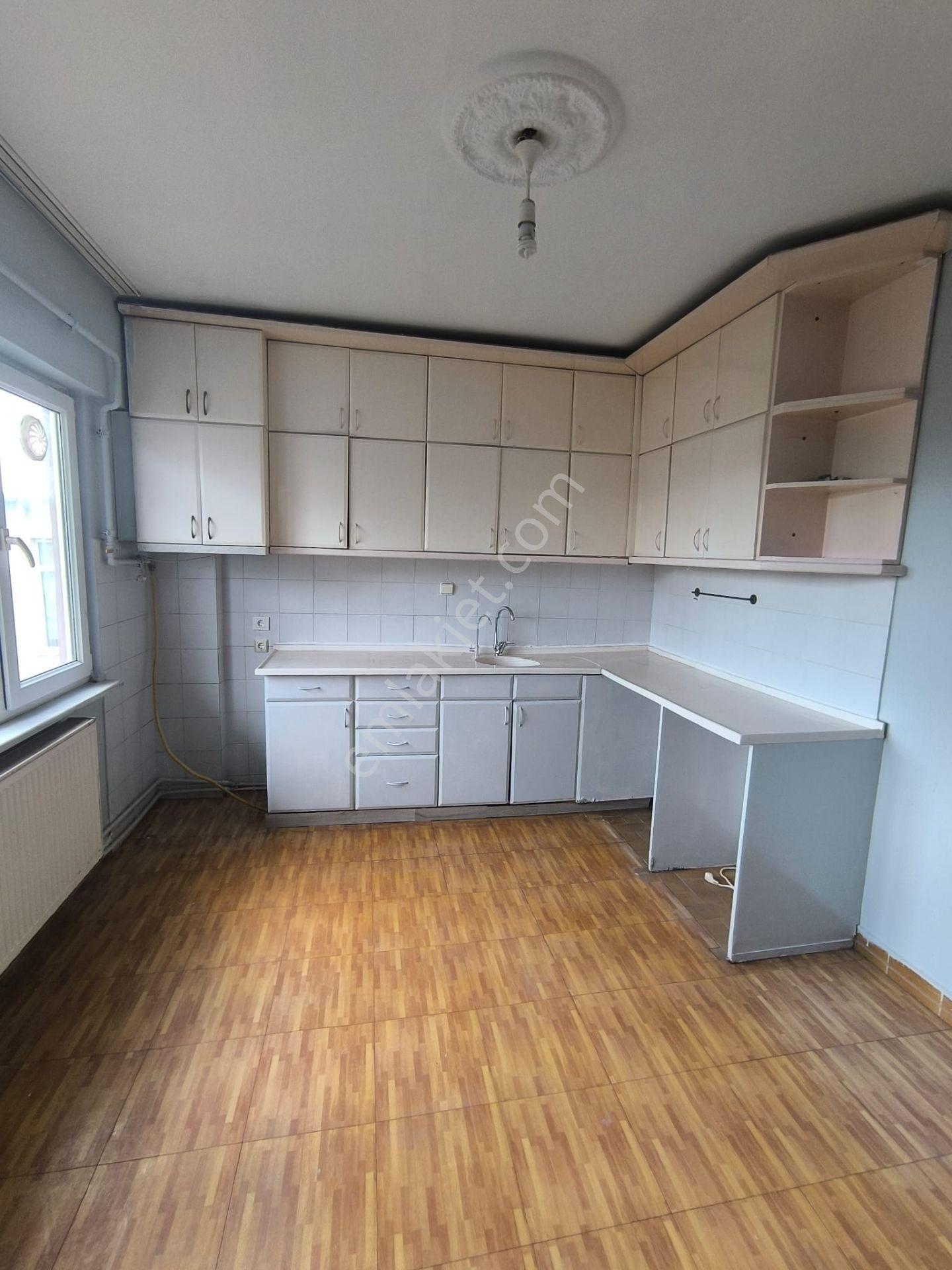 Balıkesir Bandırma İhsaniye Mah. 2+1 Merkezi Konumda Satılık Daire - Görsel 3