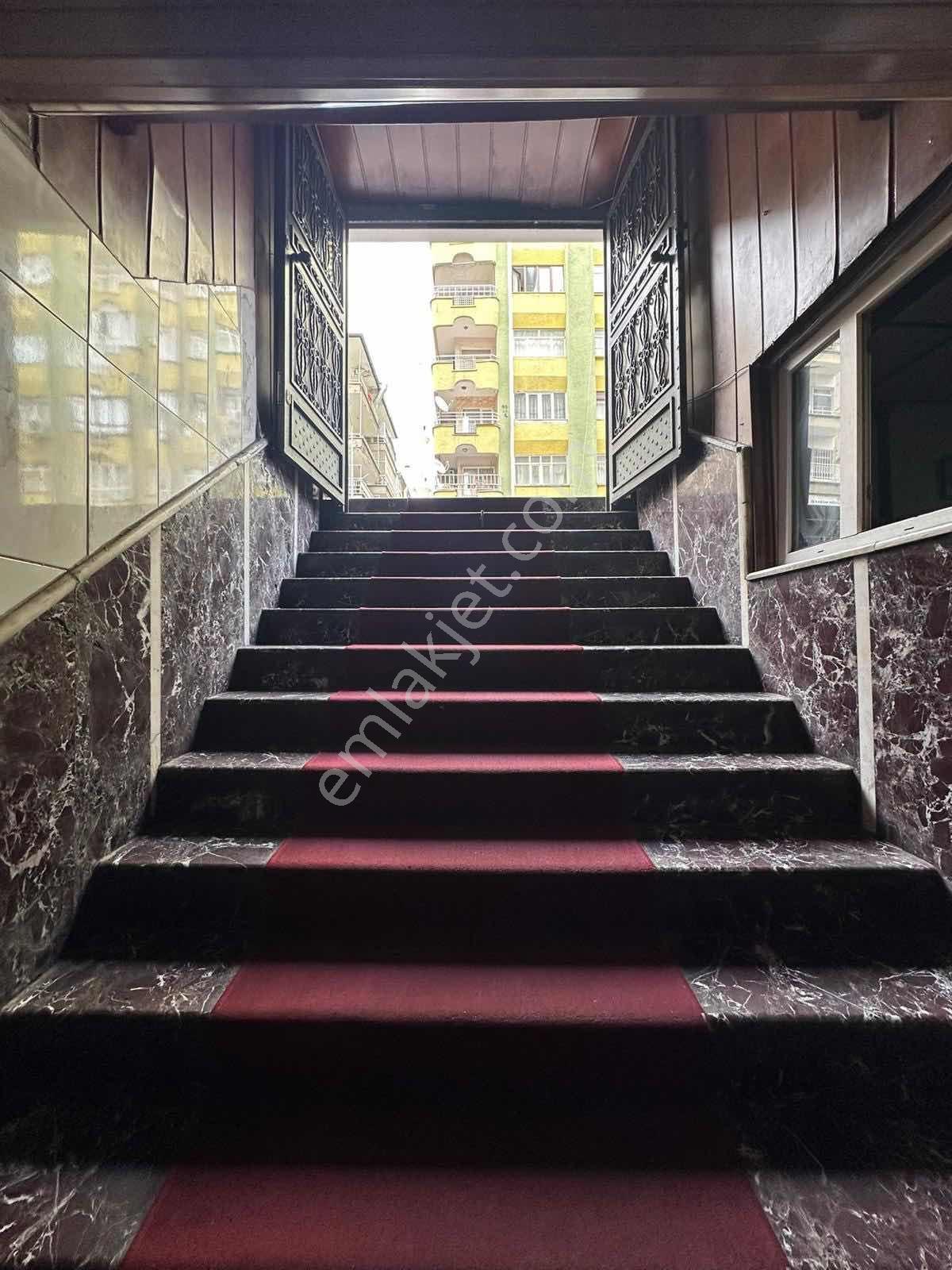 Ofis Sanat Sokağı Mevkinde 360 M2 Satılık İşyeri!!!! - Görsel 20