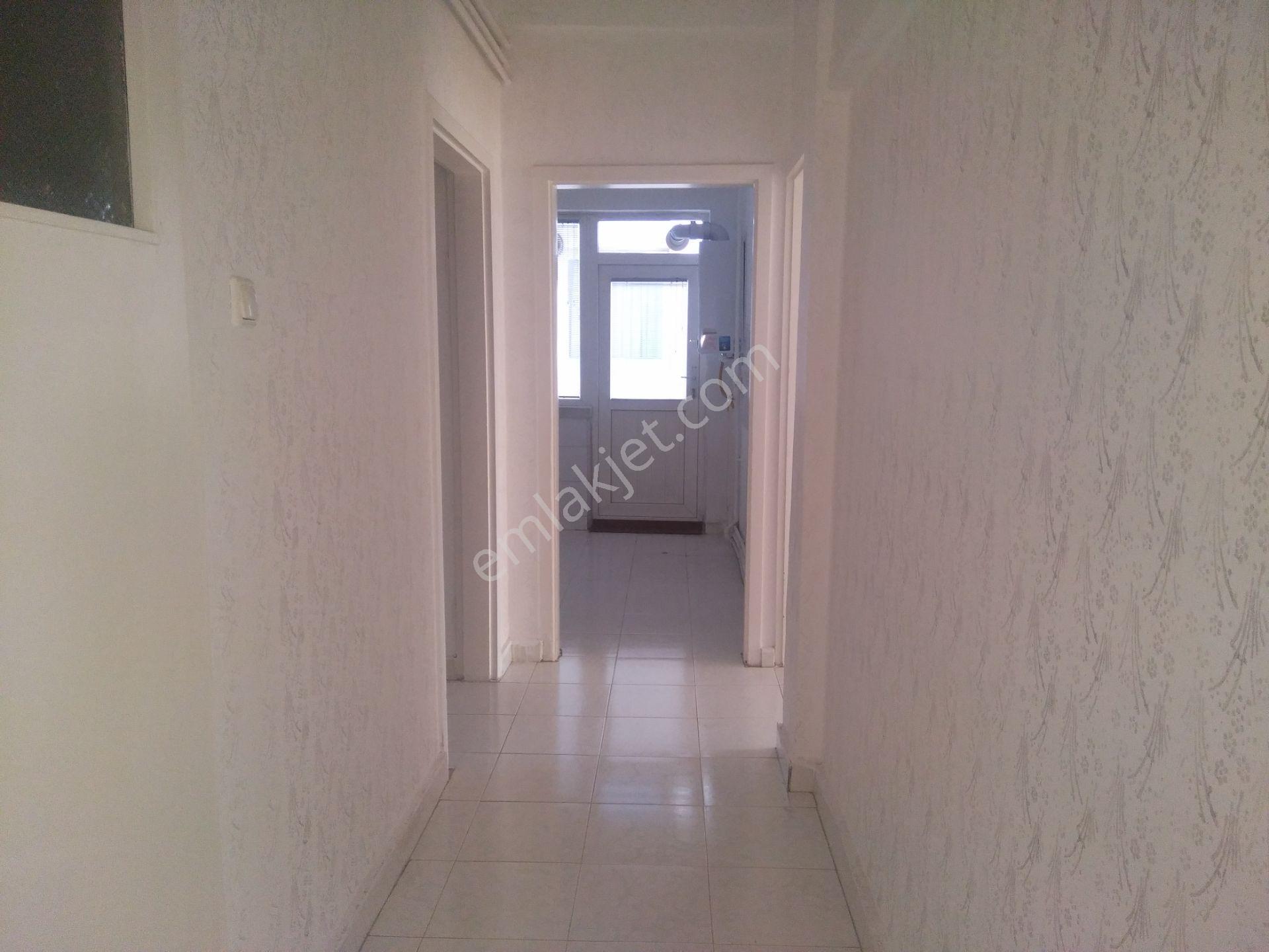 Çankaya Büklüm Sokak 3+1 Kombili 4. Kat Ön Cephe Kiracılı 10 Eylül Tahliye Edecek - Görsel 3