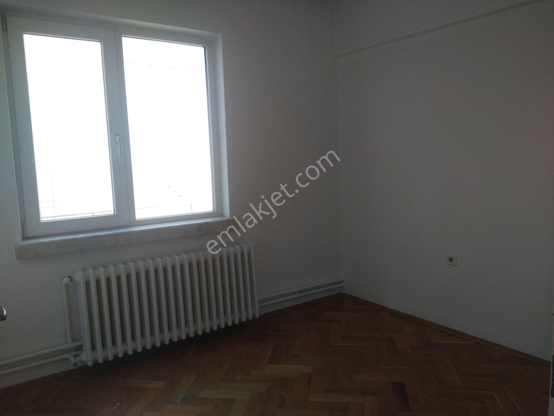 Çankaya Büklüm Sokak 3+1 Kombili 4. Kat Ön Cephe Kiracılı 10 Eylül Tahliye Edecek - Görsel 7