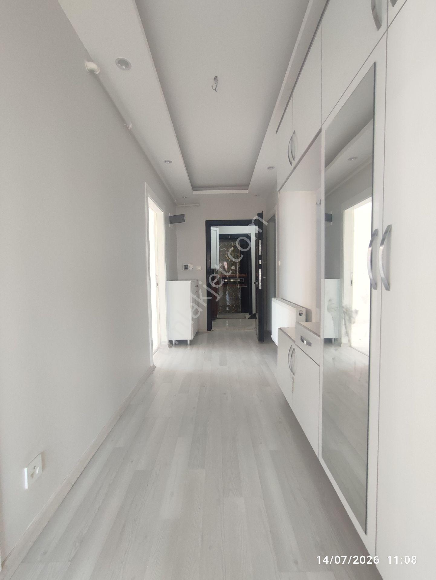 Alitaşı Mahallesinde Kiralık 3+1 Daire - Görsel 6