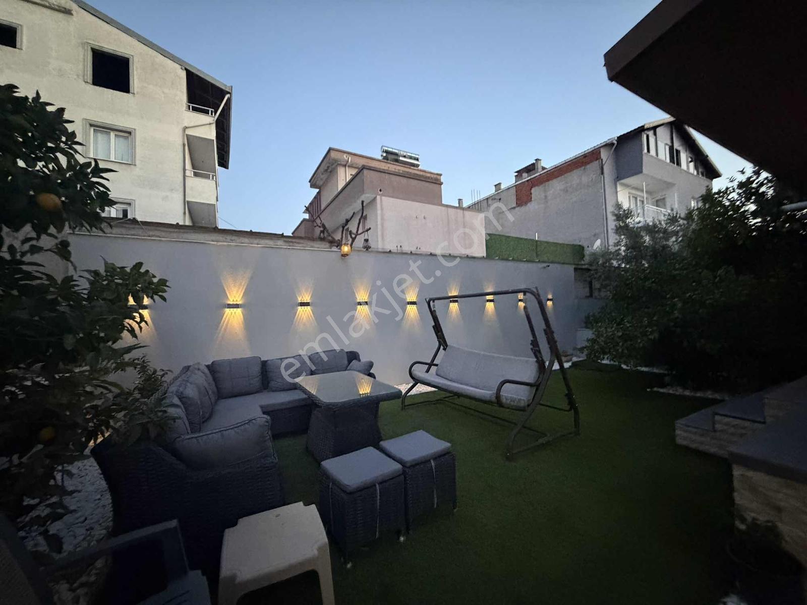 Menderes Kasımpaşa Mah De 270 M2 4+1 Ultra Lüks Satılık Villa - Görsel 19