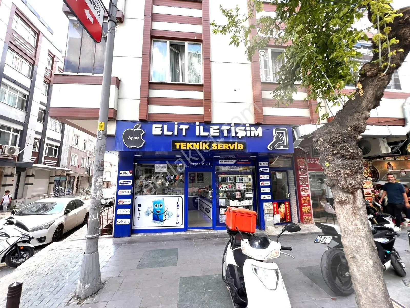 Nest'ten Bağlar Cd. Üzeri Düz Ayak Tabela Değeri Yüksek Dükkan..