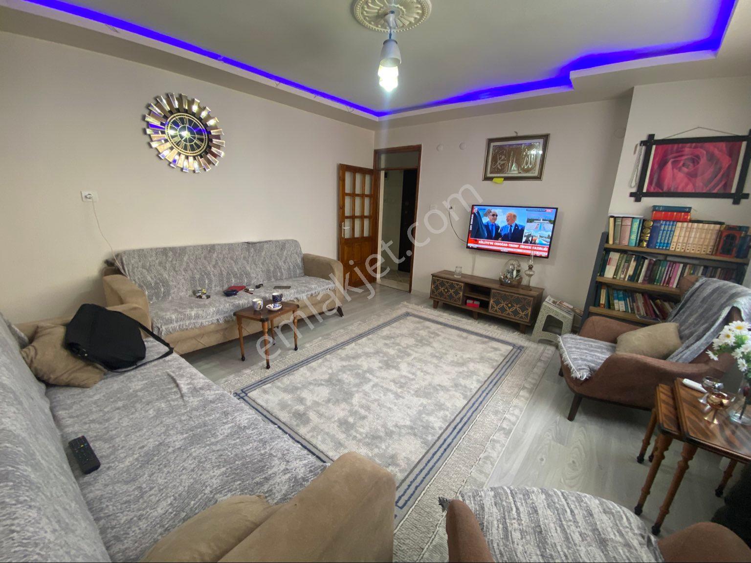 Karabaglar Sarıyer Mh Satlık Daire - Görsel 11