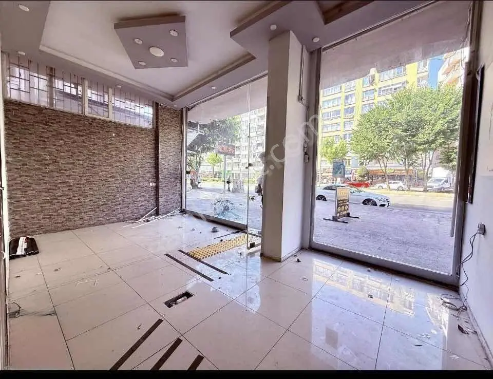 Gmk Üzerı Tabela Değerı Yüksek Dükkan - Görsel 3