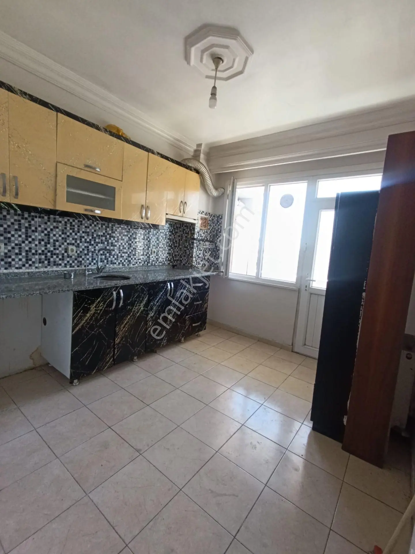 Konak Yapı'dan Pınar Mah.'de 2+1 Kiralık Ara Kat - Görsel 5