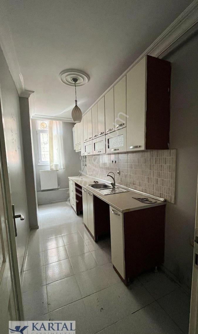 Kartaltepe’de Kiralık Yüksek Camlı 1+1 Bodrum Daire - Görsel 11