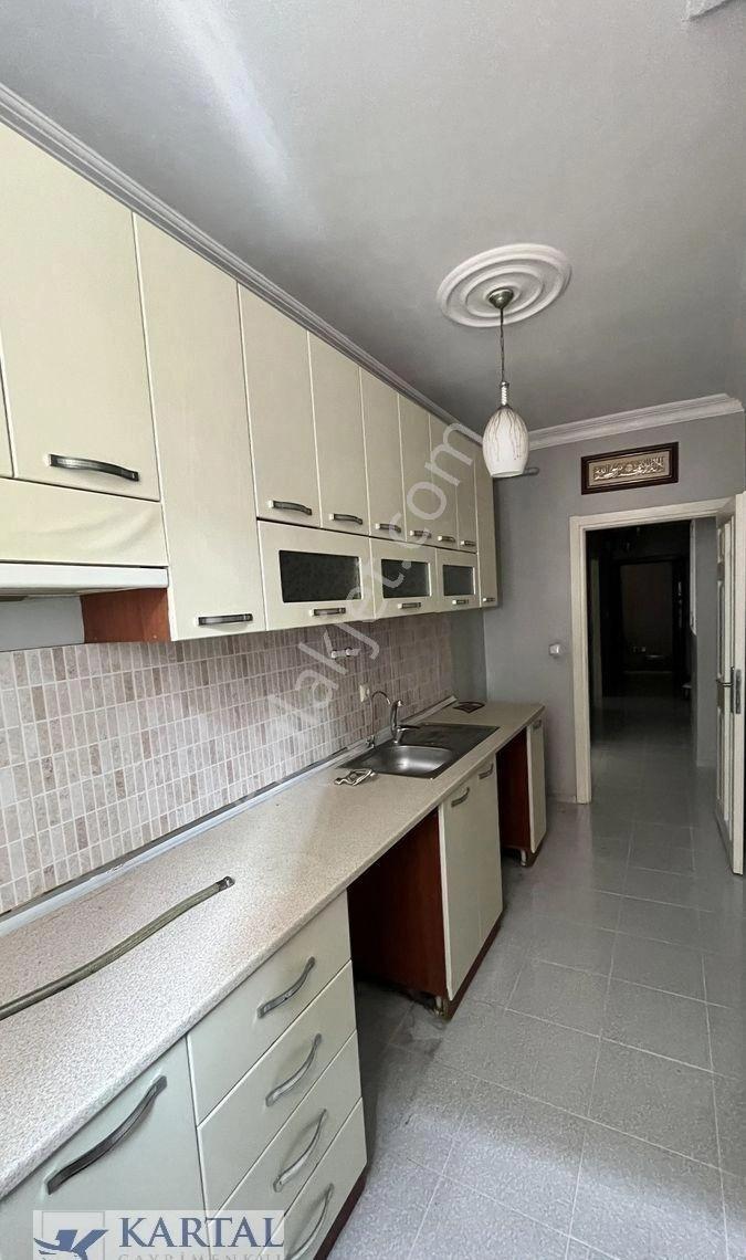 Kartaltepe’de Kiralık Yüksek Camlı 1+1 Bodrum Daire - Görsel 13