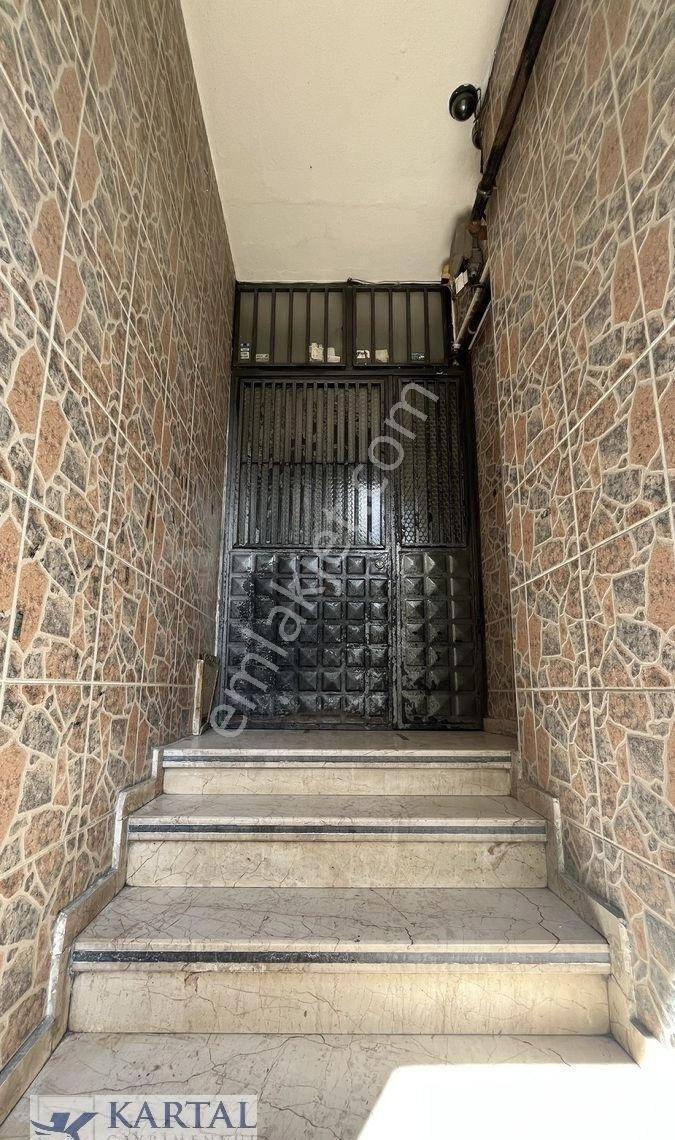 Kartaltepe’de Kiralık Yüksek Camlı 1+1 Bodrum Daire - Görsel 7