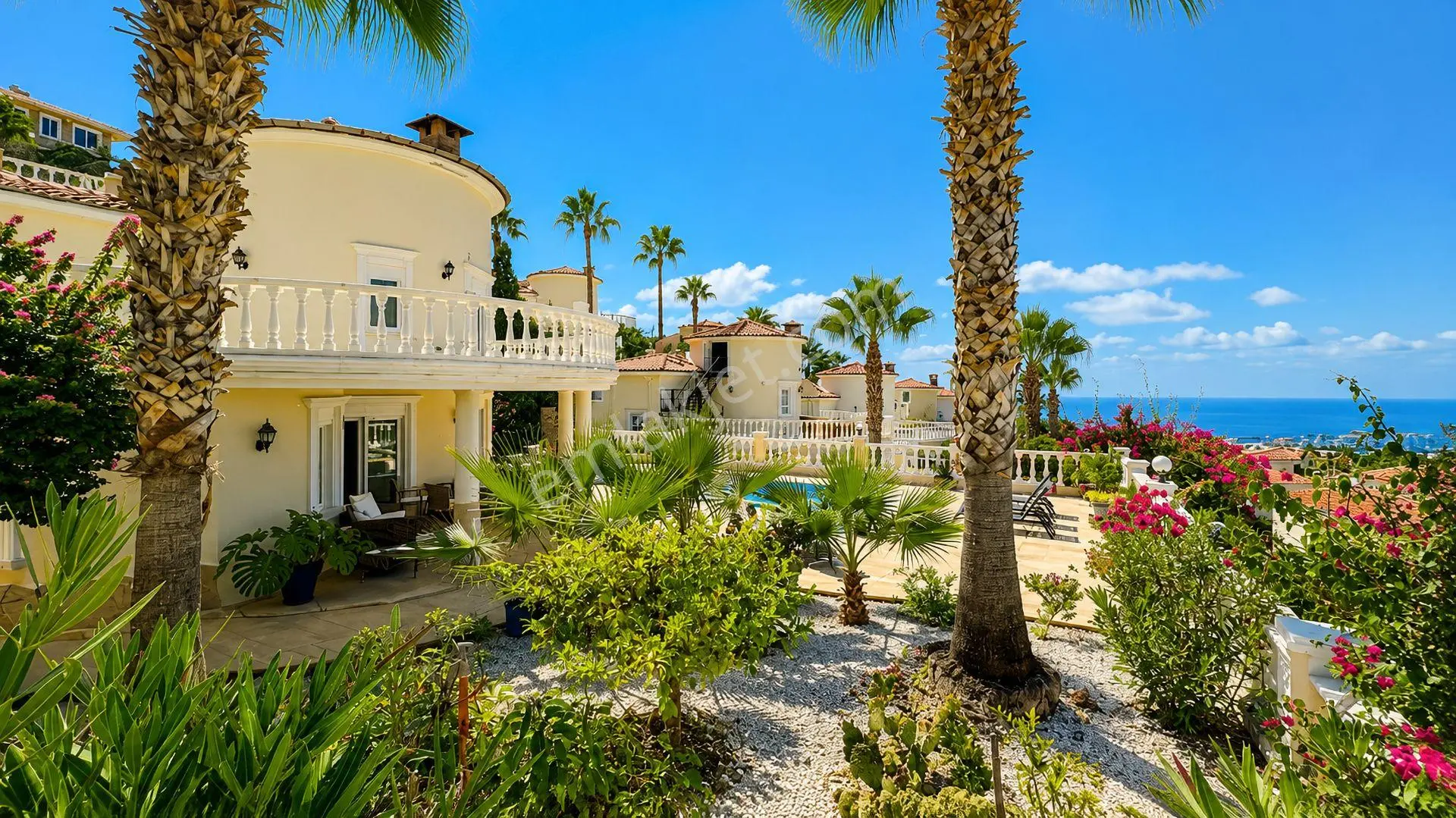 Alanya Kargıcak’ta Panoramik Manzaralı 680 M² Arsa İçinde Müstakil Havuzlu 3+1 Villa - Görsel 5