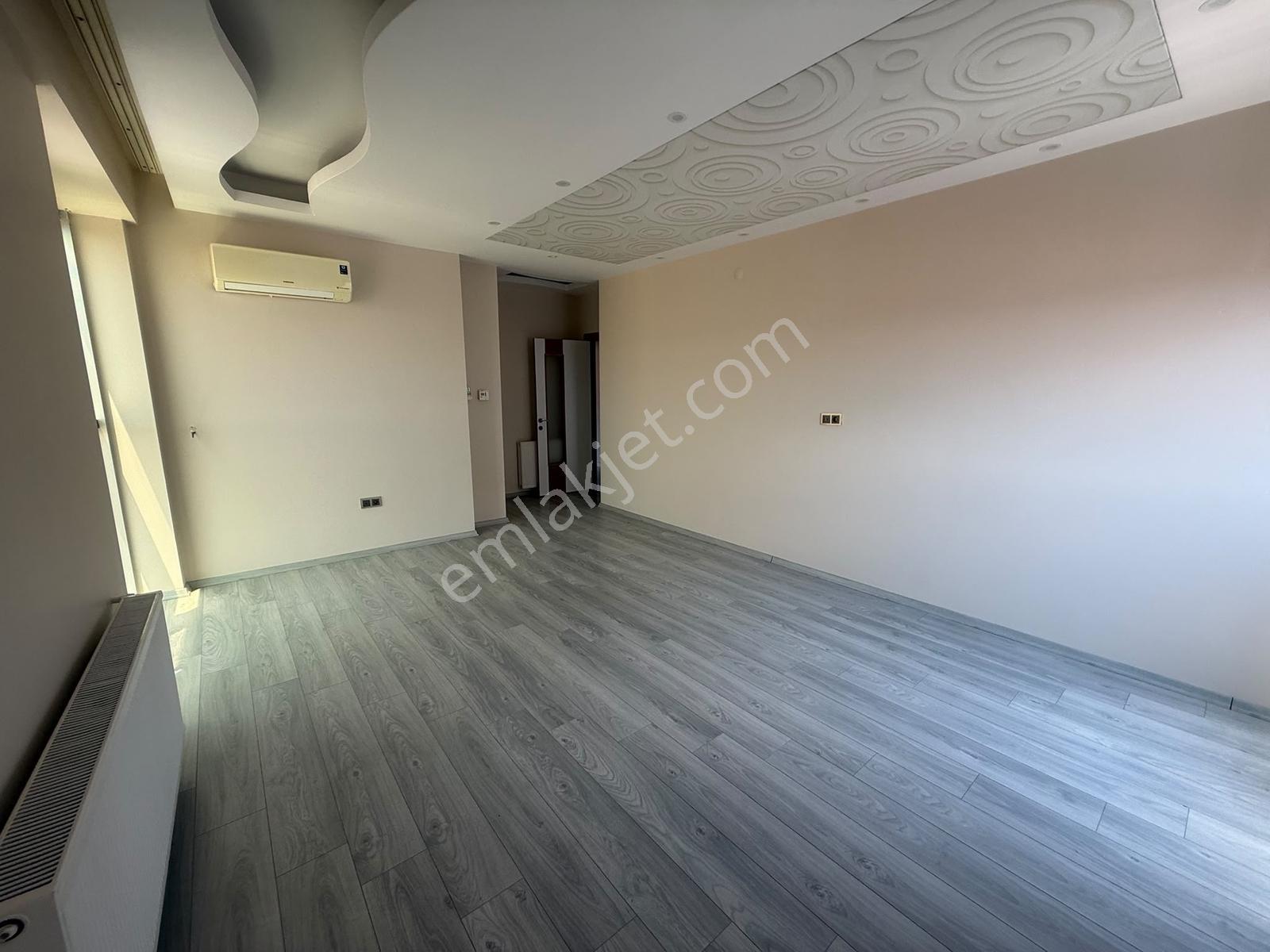 Çiğli Anadolu Caddesinde 2+1 Geniş Ferah Yeni Kiralık Daire ! - Görsel 6