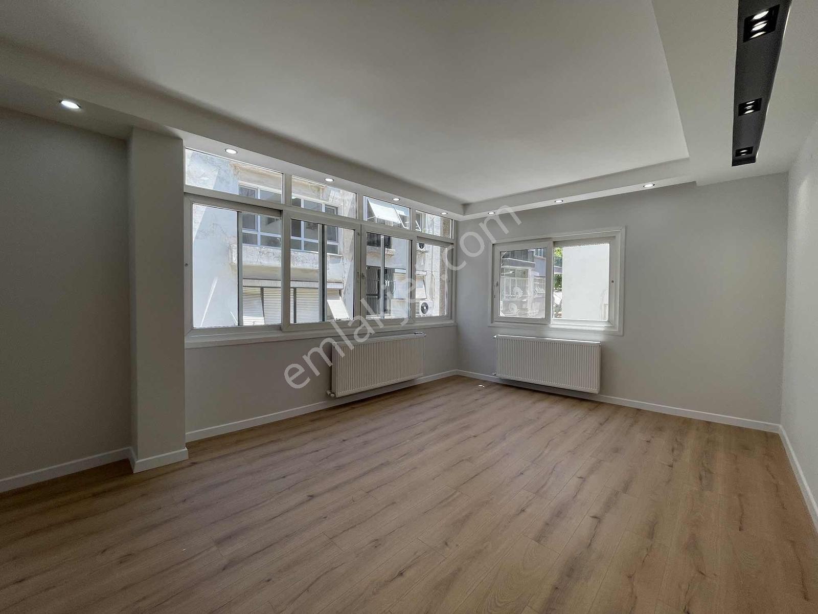 Küçükyalı Cadde Ve Sahil Yakını 3+1 Ultra Lüks Geniş Daire - Görsel 13