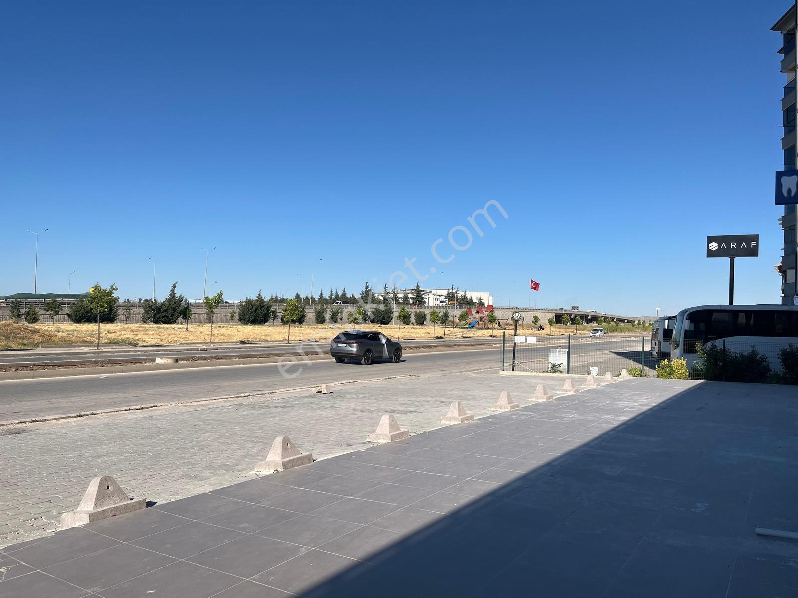 Bess'den 71 Evler Mah.şehir Hastanesi Yakını 90m2 Kiralık İşyeri - Görsel 5
