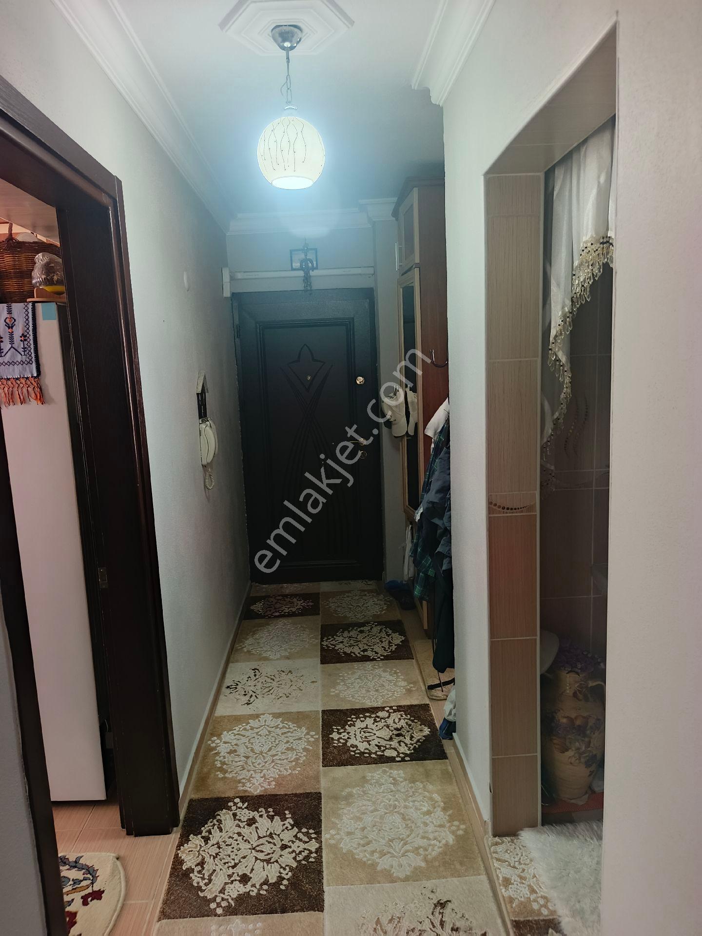 Çınarlı Cad. Üzerinde Ara Kat Asansörlü Satılık 2+1 Daire - Görsel 22