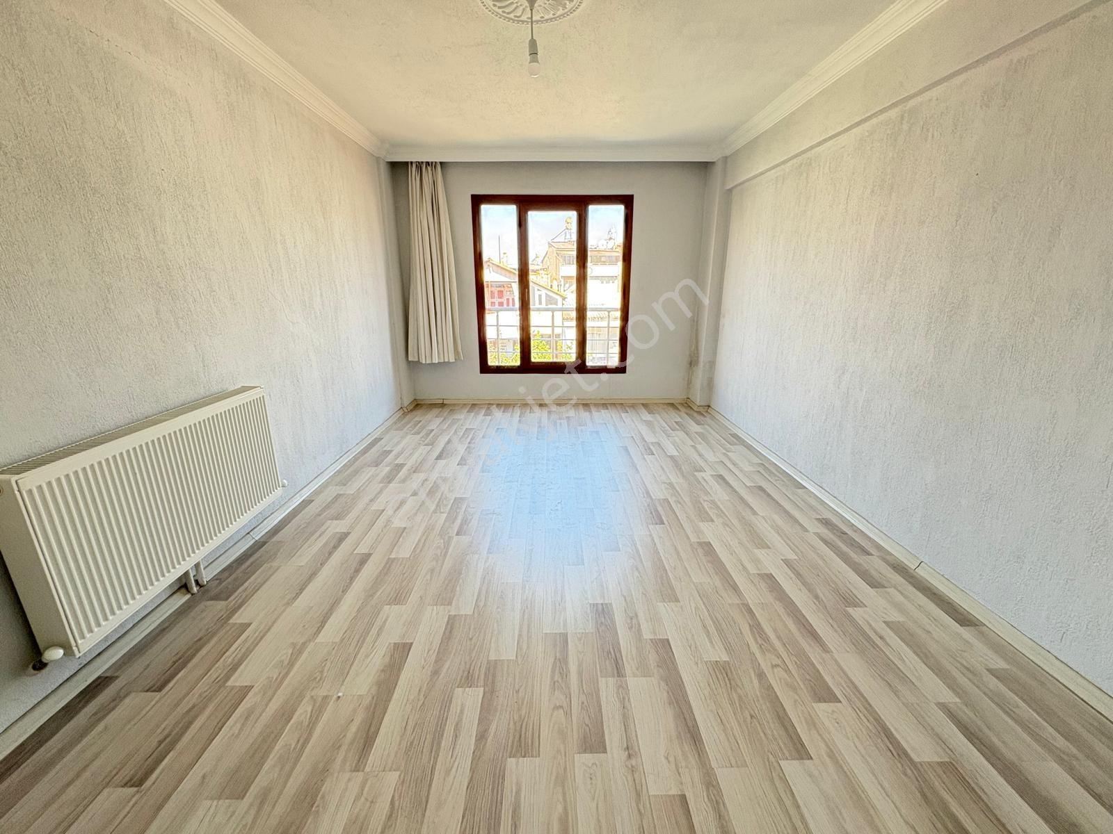 Saruhanlı Cumhuriyet Mh. 3+1 Geniş Full Lüx Kiralık Daire - Görsel 5