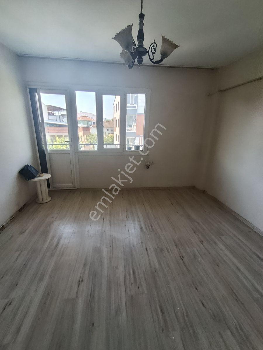 Kethüda Mahallesi'nde Geniş 2+1 Kiralık Daire - Görsel 7